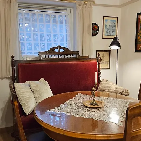 Appartement Mondaenes Nahe Alex In Villenlage Berlijn