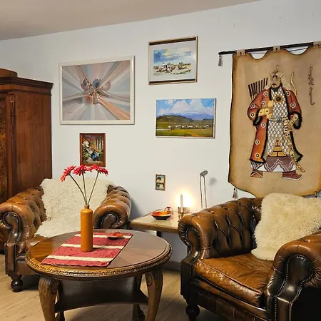 Apartment Mondaenes Naehe Alex In Villenlage *